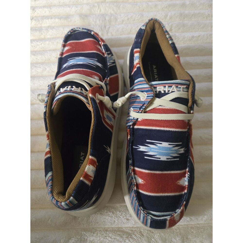 Western print shoes size 6 by Ariat